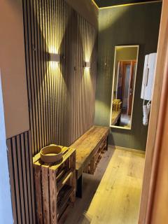 Canossa Lodge - 2