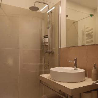 Nerone Guesthouse - 4