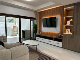 Apples Pattaya Townhouse - 5