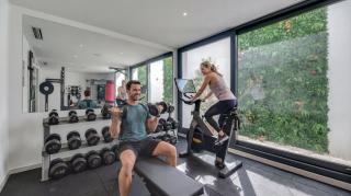 VACATION MARBELLA I Villa Hanami, Private Infinity Edge-Pool, Gym, Movie Theater, Night-Security, Alarm System, Close to Golfs and Beaches - 7