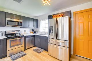 Modern Downtown Las Vegas Home Near Fremont Street - Las Vegas - 2