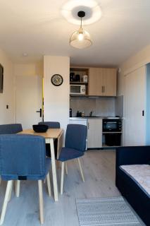 T2 rénové accès direct plage - 7