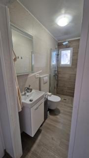 Apartman na otoku Krku blizu plaže - 1