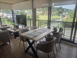 Brand new apartment overlooking the ocean and the hill - 9