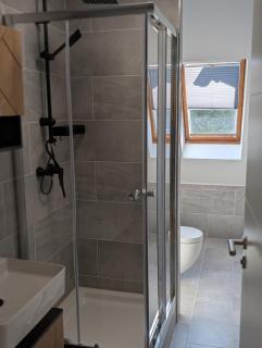 Komplett renovierte Design-Wohnung in Stadtnähe - 1