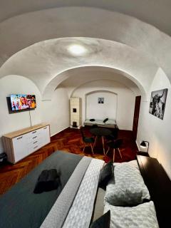 Lacná izba v centre - 3