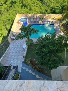 The Palms of Mobay 1 - 0