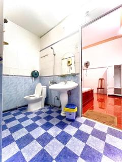 160 Hoàng Hoa Thám có một giường - 2