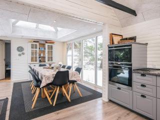 Renovated Cottage with Spa - By Traum Ferienwohnungen - Blåvand - 1