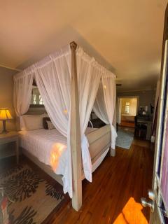 Wrens Nest Hideaway - 6