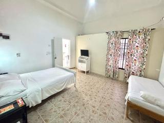 Colonial Villa Room 2 - 8