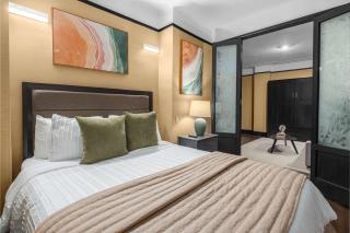 Beautiful Apt Near Times Square with GYM & PATIO - 9