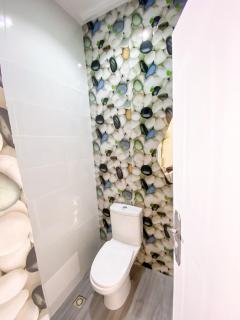 Executive 3BR Duplex by Bejj- 2Living Rooms - 0