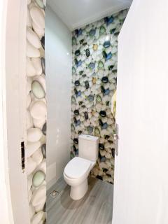 Executive 3BR Duplex by Bejj- 2Living Rooms - 2