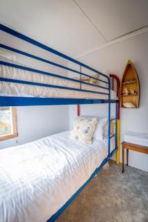 The Shack - Beachside At Binalong - 4