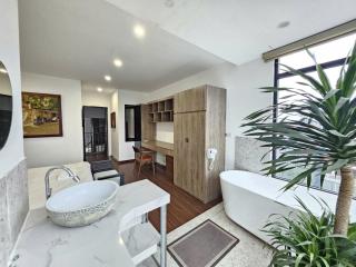 Lakenest Realty 2 Tây Hồ, Hà Nội - 3