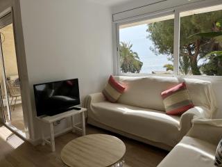 Apartamento con vista al mar en Platja d'Aro, acceso directo a la playa - ES-298-35 - 1