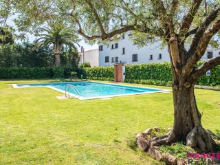 Apartamento en planta baja con jardín y acceso a piscina, cerca de playa de Sant Pol - ES-298-47 - 4
