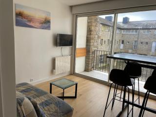 Appartement spacieux proche plage, idéal pour 4 personnes - 0