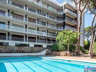 Cómodo apartamento con piscina comunitaria en San Felíu de Guixols, cerca de la playa - ES-298-56 - 6