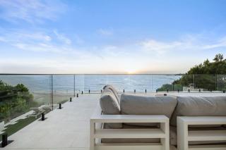 Cliffside Retreat - 3