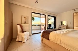 Elaia Luxury Selections - The Riviera Pearl - 7