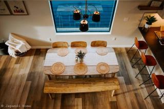 Tranquil Lake Living at Restful Japandi Home - 2