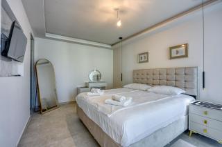 Villa Samara with Pool - Happy Rentals - 3