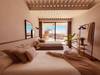 Villa de Diseño con Piscina Privada - 2