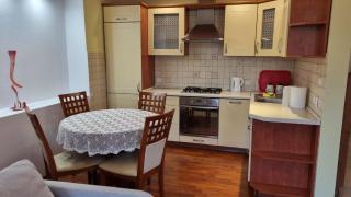 Chrobrego 19a Apartment - Self check-in 20h - parking - 2