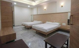 Hotel O Kolhapur Gate Formerly Tanwani Lodging - 5