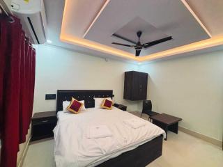 Collection O Golden Beach Formerly Nilachakra Heaven - 9