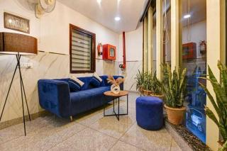 Collection O Dharwad Bailhongal Road Formerly Sharavati Lodge - 6