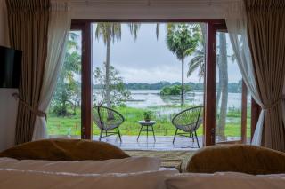 Avora Lake Villas - 1