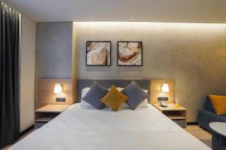 Premium studio- North Blore-Near Manyata Tech Park - 6