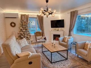 Lakefront Villa AINOLA, 55 km from Rovaniemi - 2