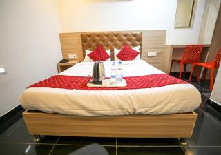 Supraja Cyber View Hotel - 7