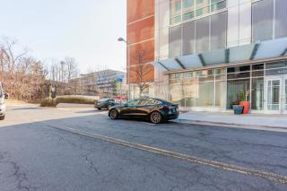 Tysons Corner 2br w pool pet salon wd WDC-816 - 8