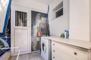 South Blue Beach & Park Apartment in Vouliagmeni - 2