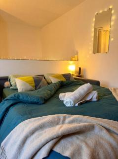 Bel Appartement Climatisé avec Terrasse au centre-ville de Narbonne - 5