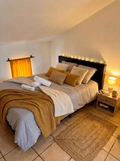Bel Appartement Climatisé avec Terrasse au centre-ville de Narbonne - 6