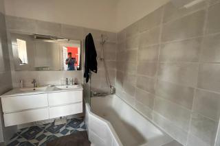 House with Balcony and Sea View in La Richardais - 1