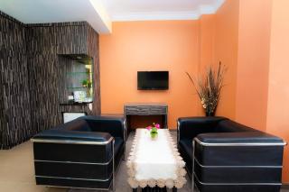 HIG Hotel & Convention - 2