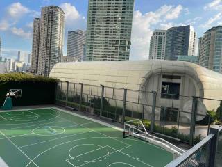 Cool 1BR Acqua Livingstone Netflix Pool and Gym - 7
