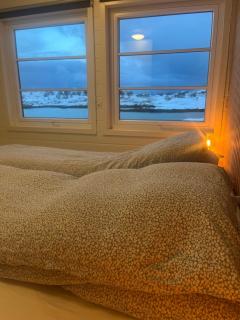 Breathe - Seafront Holiday Home with Open Sea Views - 3