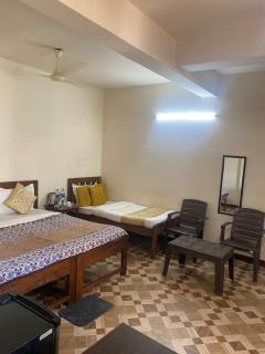 Hotel The Calangute Classic - 4