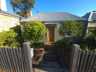 Cascade Cottage Circa 1840 - 1