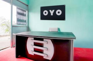 SPOT ON THE HOTEL PARADISE - 6