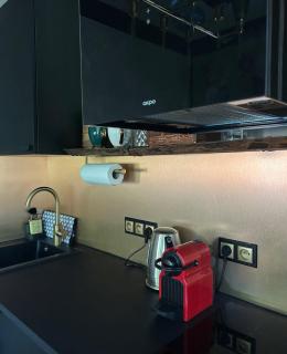 Cabin with hot tub - 9