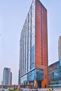 Qingdao Yiran Wanjia Hotel Apartment (May Fourth Square Wanxiang City Branch) - 9